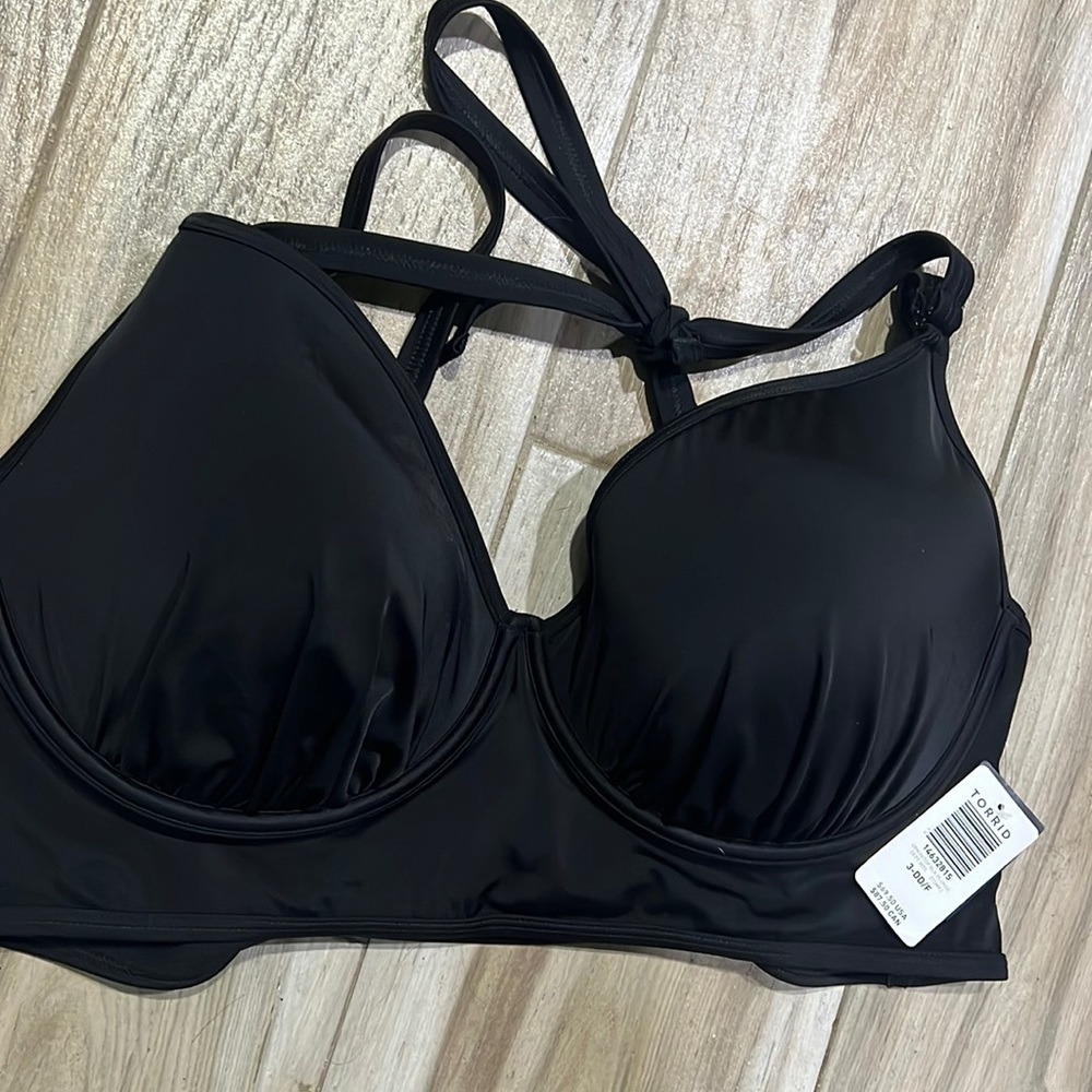 New with Tags, Torrid Bikini Top, Black, Size 3 DD/F, Swim Suit